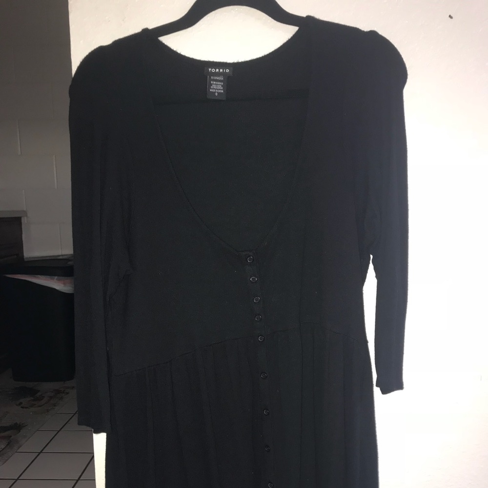 Torrid 3/4 length sleeve top